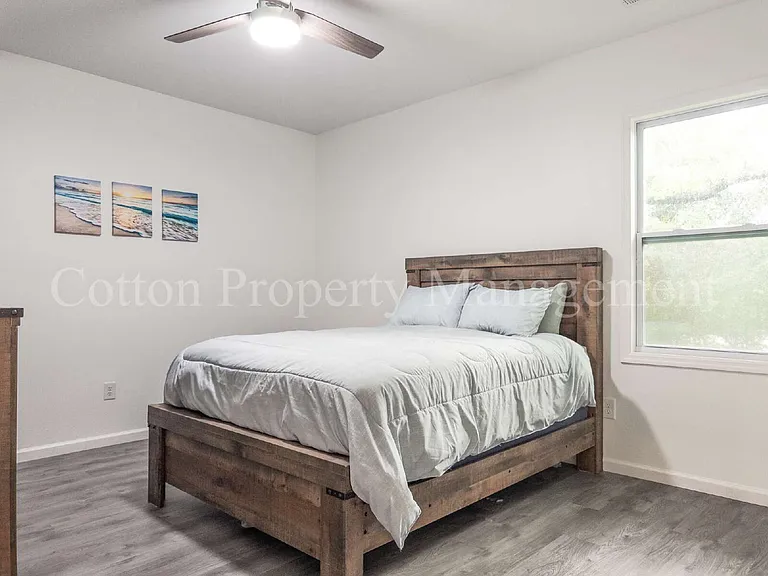 2709 Worth Dr — Photo 33
