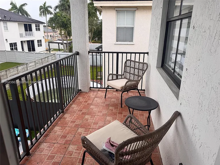 15376 SW 13th Ter — Photo 38