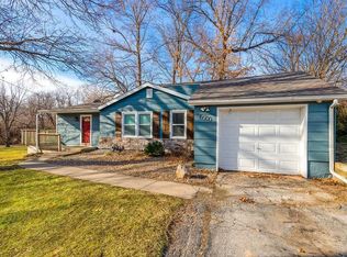 6500 S Brookside Rd, Pleasant Valley, MO 64068