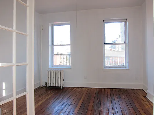 Rented by James Everett Lewis, LREB | media 25