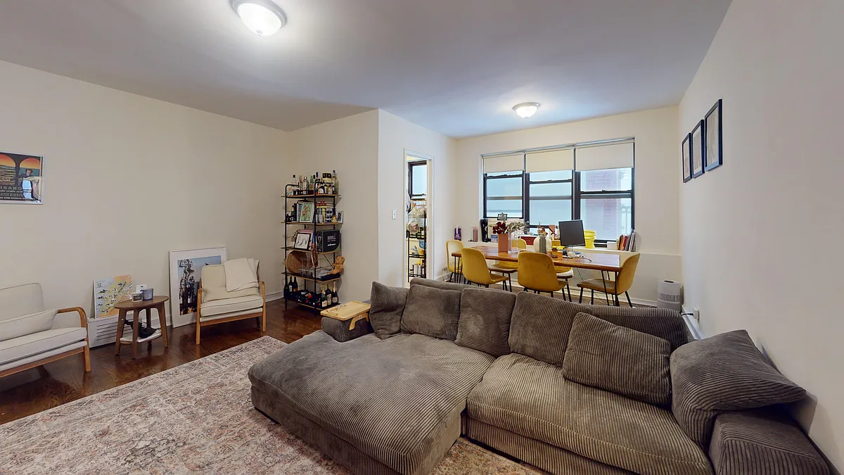 Building Photo - 246 E 46th St #6N