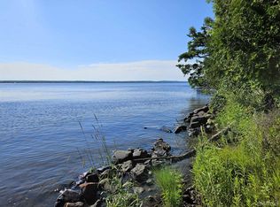 E Shore Rd, Bergland, MI 49910