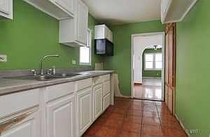 3rd image of 116 S Lewis Ave