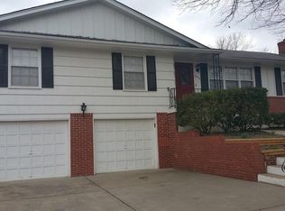 8533 Arlington Ave, Raytown, MO 64138