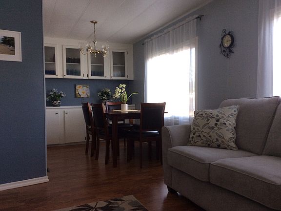 Dining Rm