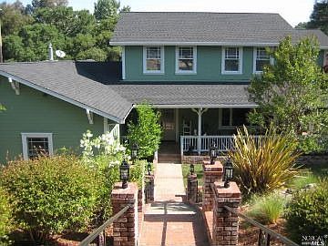 1st image of 1520 Meadow Dr
