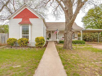 117 Throckmorton St, Weatherford, TX, 76086
