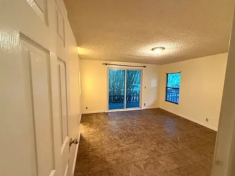 174 Shore Side Trl — Photo 7