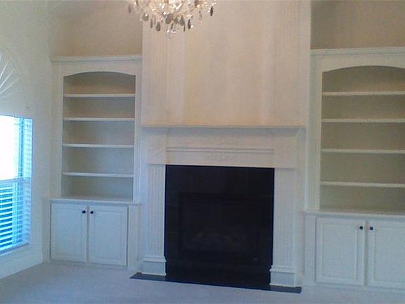 3rd image of 1428 Windmill Hill Ln