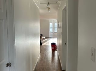 251 S 18th St FLOOR 2, Newark, NJ 07103