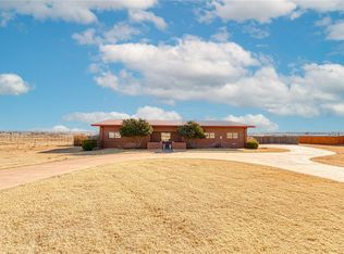 2006 S Randall Ave, Elk City, OK 73644