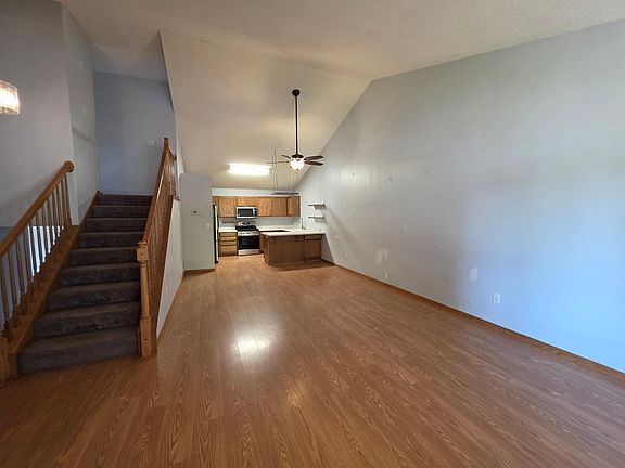 2nd image of 832 Matthew Dr