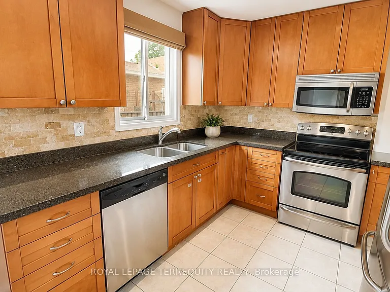 2164 Madden Blvd — Photo 4