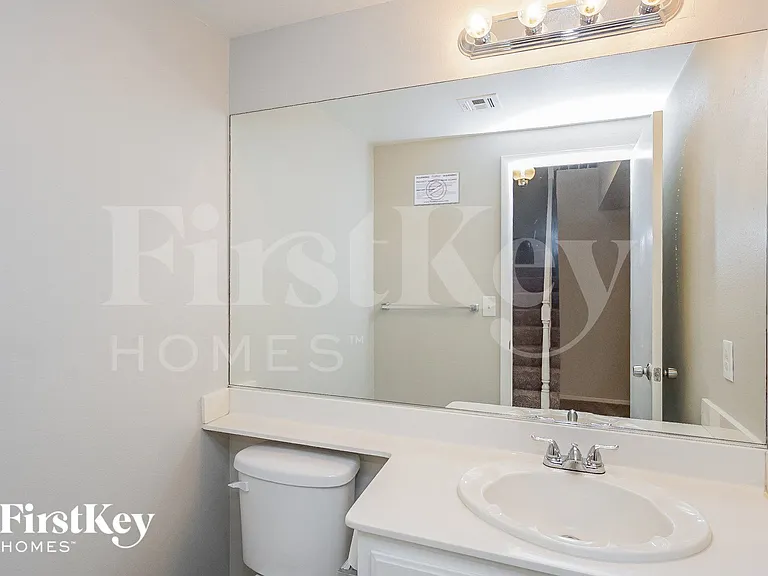 261 Mattino Way — Photo 8