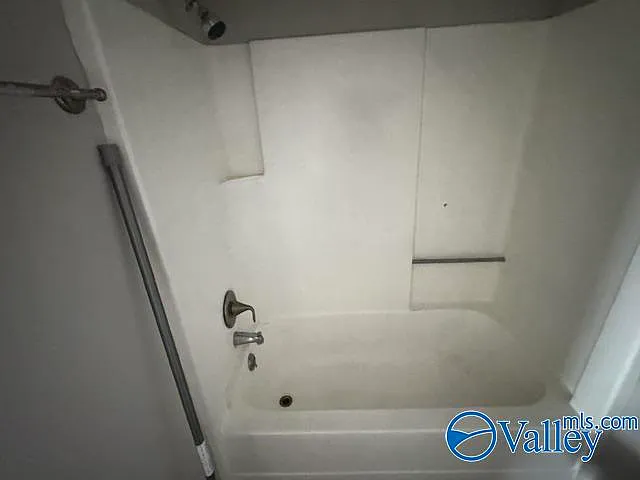 2713 Clayton Dr NW #B — Photo 18