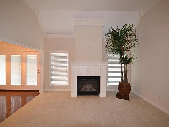 5th image of 4409 Mansfield Estates Dr