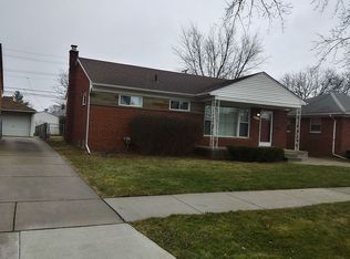 18463 Morningside Ave, Eastpointe, MI 48021
