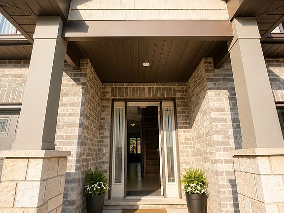 4th image of 20 Lawson St #14