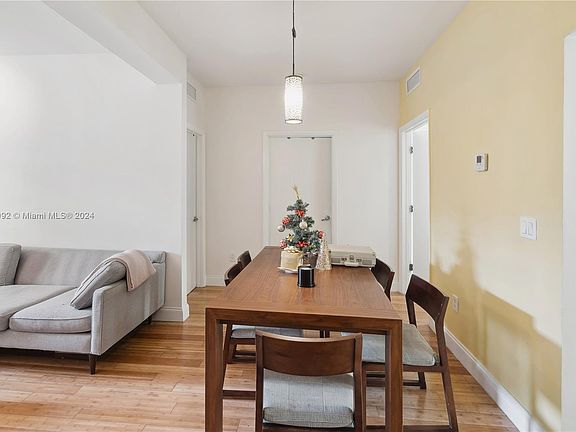 2nd image of 1510 Meridian Ave APT 12