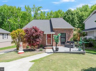 1180 Bay Highlands Dr, Annapolis, MD 21403