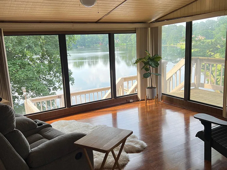 8991 Mandarin Dr — Photo 5