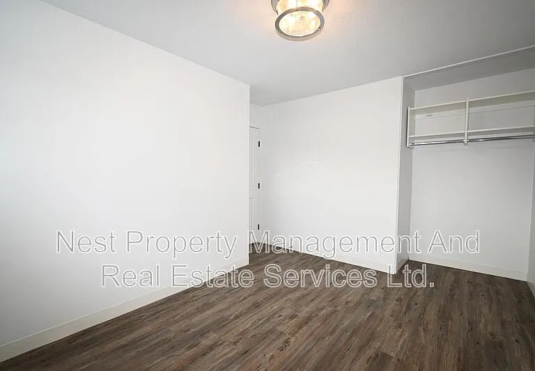 G86 Strathcona Ave #1900 — Photo 12