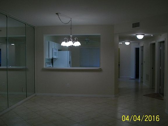 3rd image of 10020 Maddox Ln APT 107