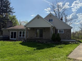 47 Westmont Ln, Wintersville, OH 43953
