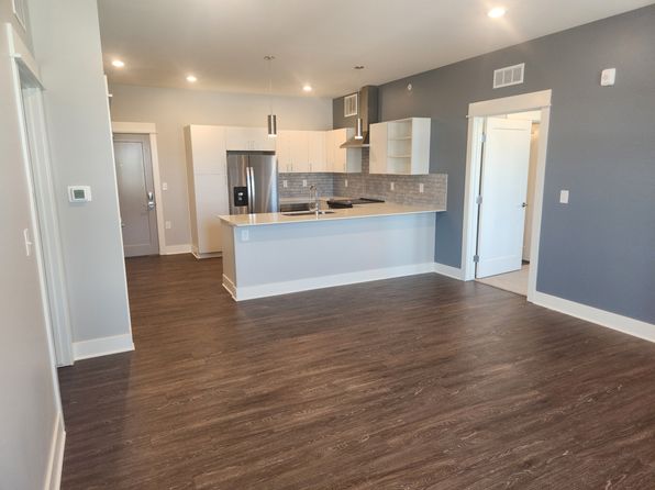 7590 Fulton St E #7550-102