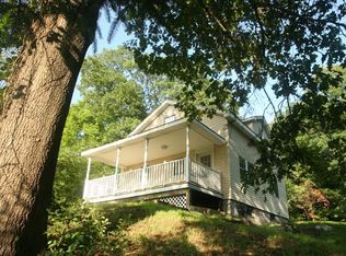 36 Lake Rd, Lake Katrine, NY 12449