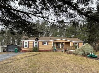 15 James Rd, Fremont, NH 03044
