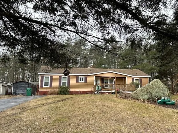 15 James Road, Fremont, NH 03844