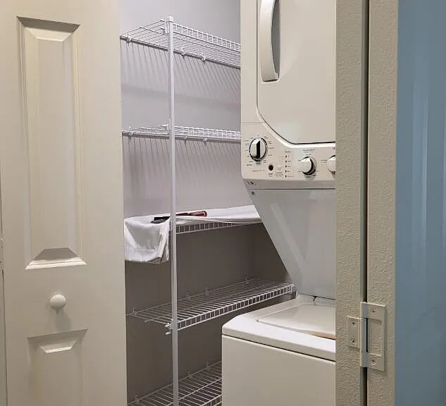2210 Shepard St — Photo 27