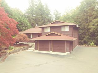 3008 Olympus Dr NE, Bremerton, WA 98310