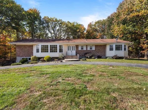 3 Dixwell Road, New City, NY 10956