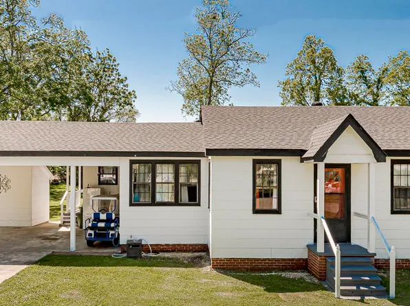 581 Plauche St, Morganza, LA 70759