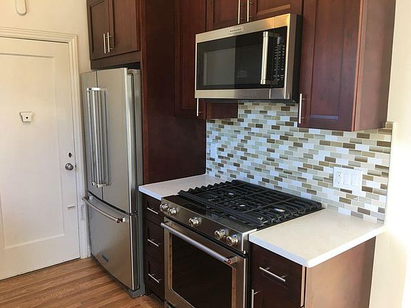 5th image of 1217 Capuchino Ave APT 2