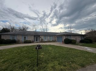 105 Stoneybrook Dr, Richmond, KY 40475