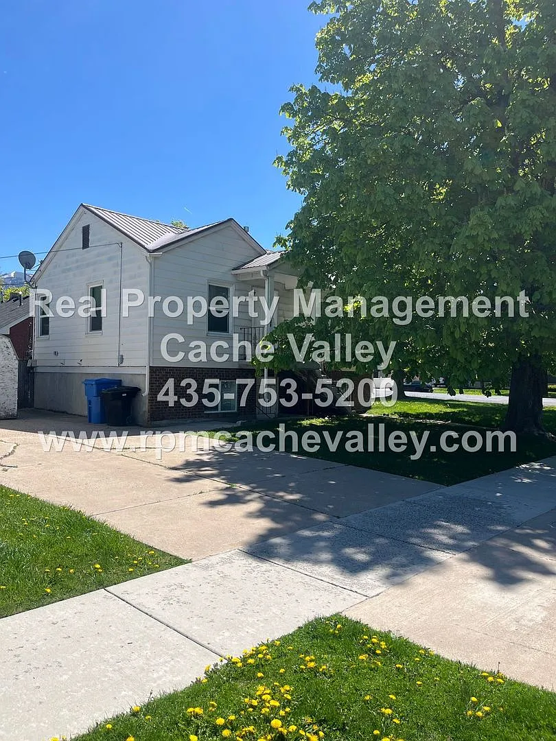 410 N 200 W -A-B — Photo 1
