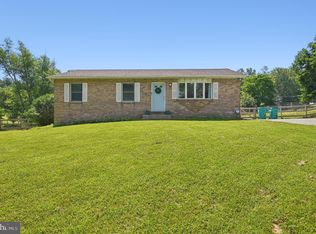 1693 Ridge Rd, Westminster, MD 21157