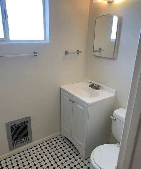 504 Princeton Dr SE #4 — Photo 7