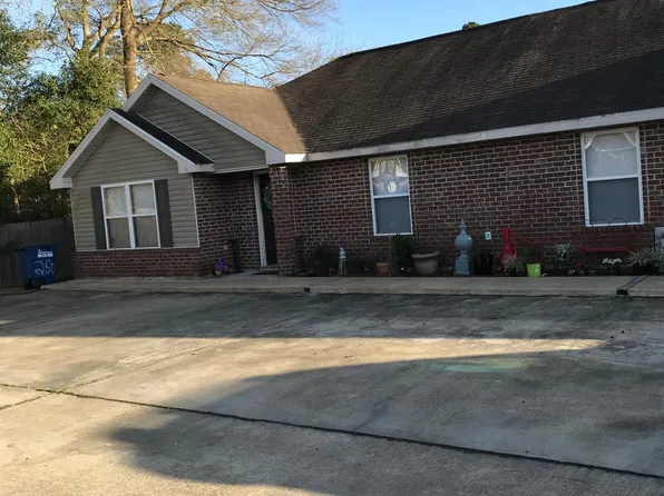 242 Gilmore Rd #B, Lake Charles, LA 70611