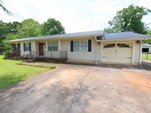 389 Irby Dr, Eastaboga, AL 36260