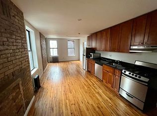 49 Essex St #4A, New York, NY 10002