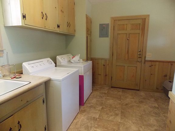 Laundry Rm_11062014