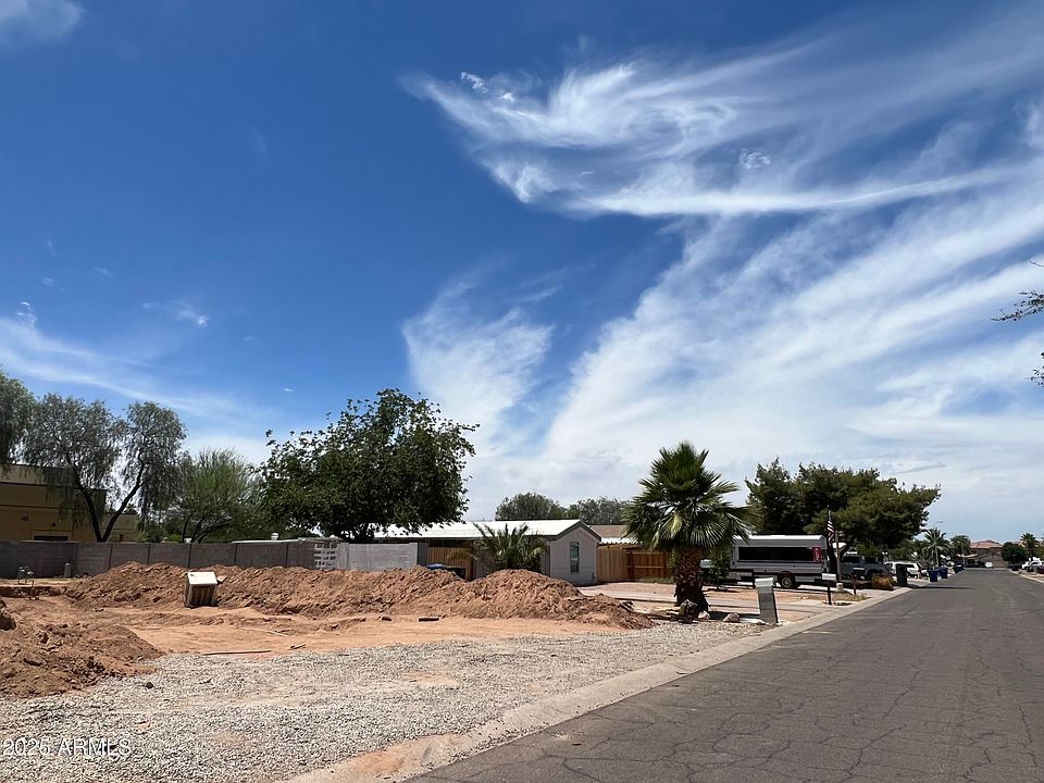 2nd image of 7911 E JAVELINA Avenue #1171