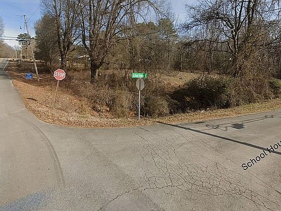 2nd image of 402 County Road 25