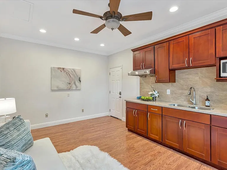 3251 Vintage Acres Way — Photo 4