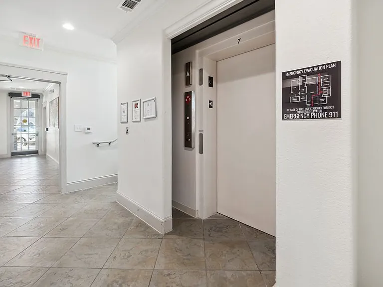 The Sorento Apartments — Photo 19