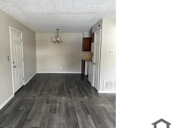 218 Middletown Sq, Middletown, KY 40243